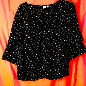 GAP Women’s Tunic Bell Ruffle Sleeve Size L Black with Ditsy Floral Tie Front